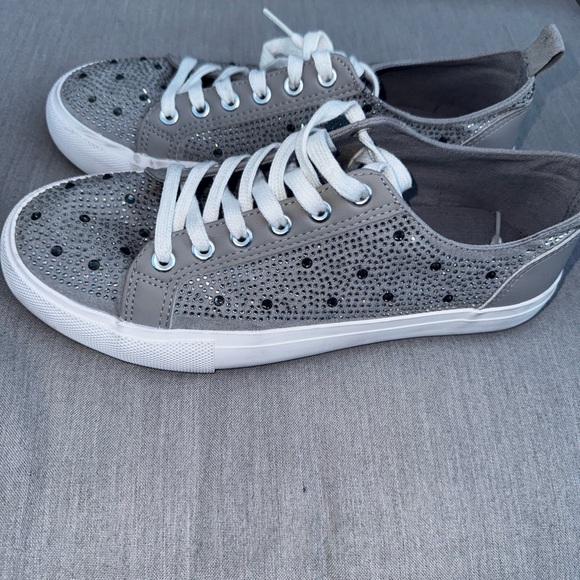 Torrid sparkly, glittery rhinestone size 9 - Picture 5 of 12